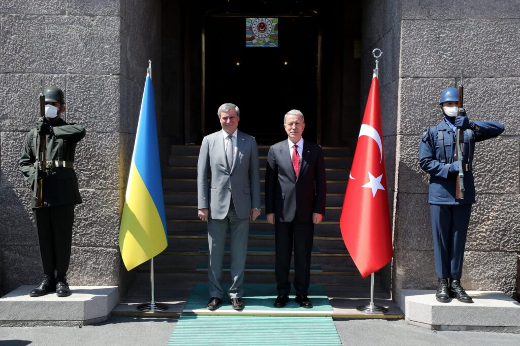 TÜRKİYE-UKRAYNA STRATEJİK ORTAKLIĞA DOĞRU