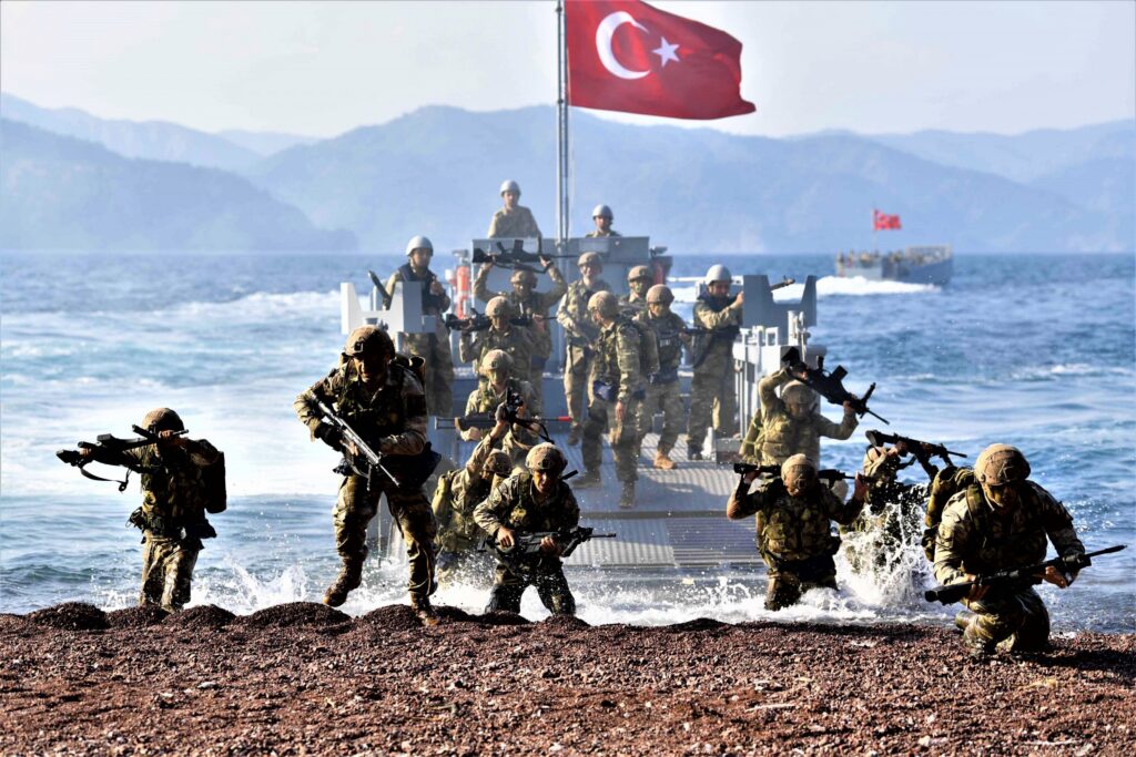 “Yunanistan Gayri Askeri Statüdeki Adalara 192 Askeri Gemi Ziyareti Yaptı”