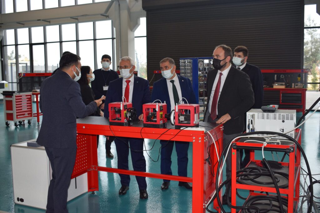 SAHA İstanbul, Anadolu’nun Savunma Sanayisindeki Gücünü Artırmayı Hedefliyor
