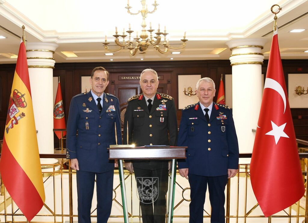 HÜRJET’le Uçan İspanyol Komutan Genelkurmay Başkanı Org. Gürak’ı Ziyaret Etti