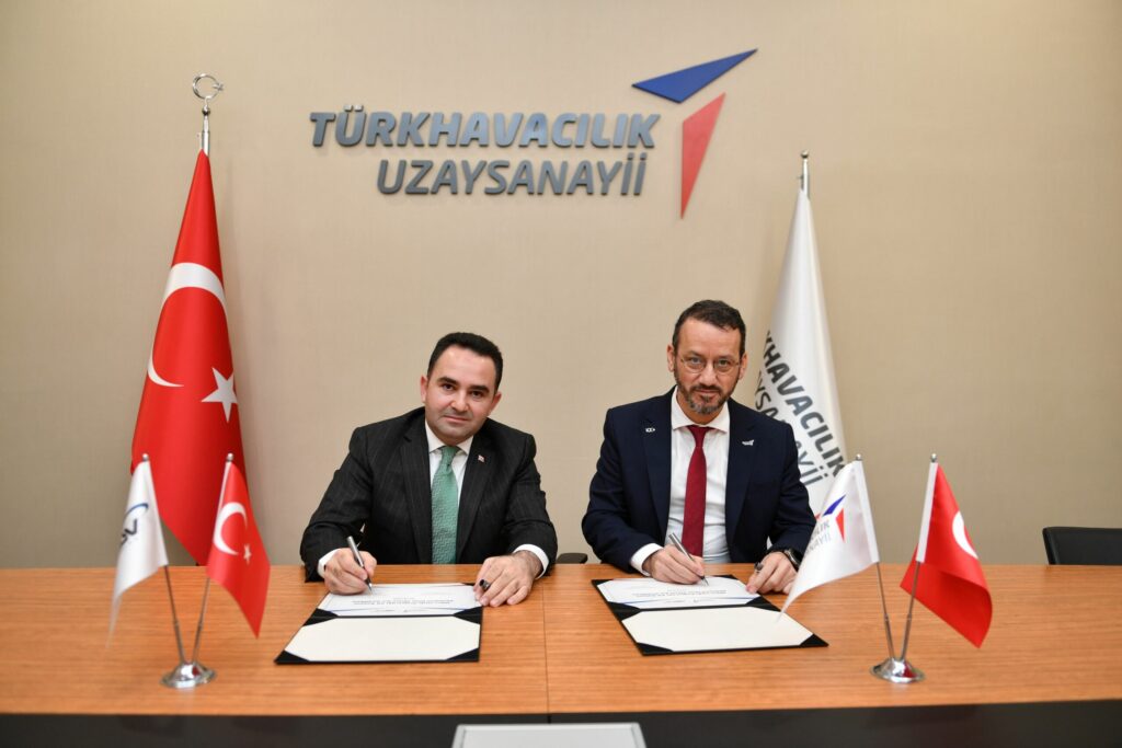TUSAŞ ve DELTAV Arasında Yüksek Çözünürlüklü Mikro Uydu Sistemi Sözleşmesi