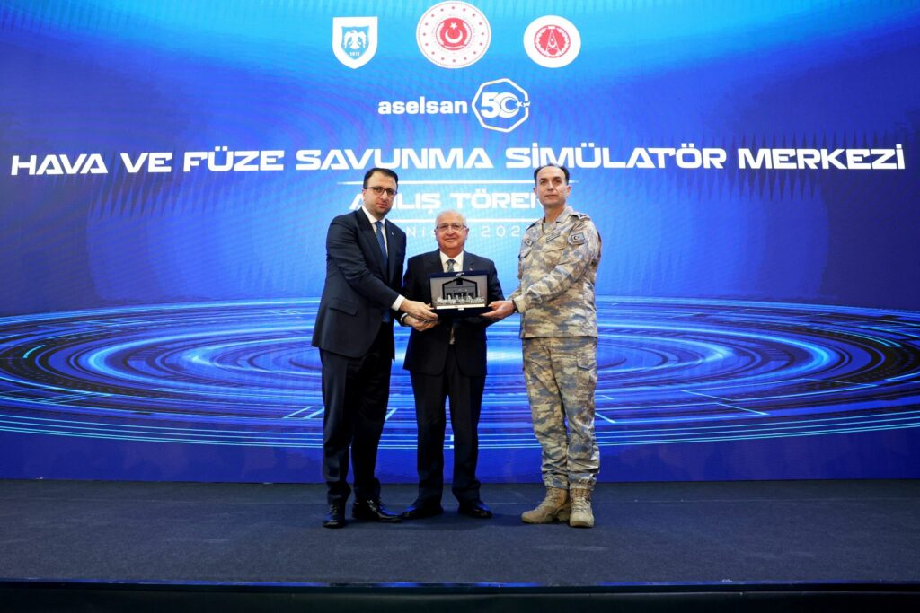 Hava ve Füze Savunma Simülatör Merkezi Millî Savunma Bakanı Yaşar Güler Tarafından Törenle Açıldı