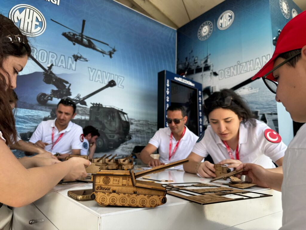 Makine ve Kimya Endüstrisi Kıbrıs TEKNOFEST’te Kabiliyetlerini Sergiliyor