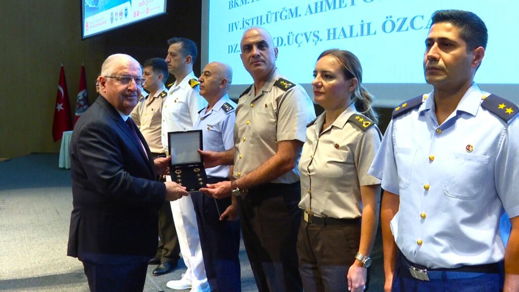 “Sizlere Tevdi Edilen Her Yeni Görev, Türk Milletinin Sizlere Duyduğu Güvenin de Göstergesidir”