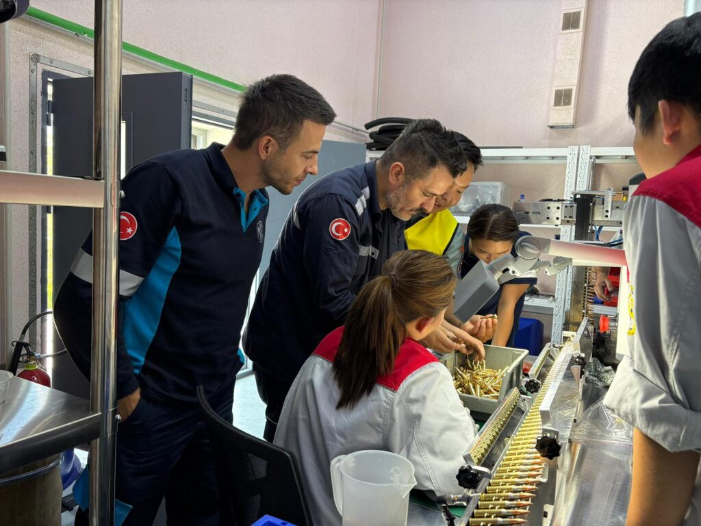 Makine ve Kimya Endüstrisi (MKE) Moğolistan’da Fişek Üretim Hattı Kurdu