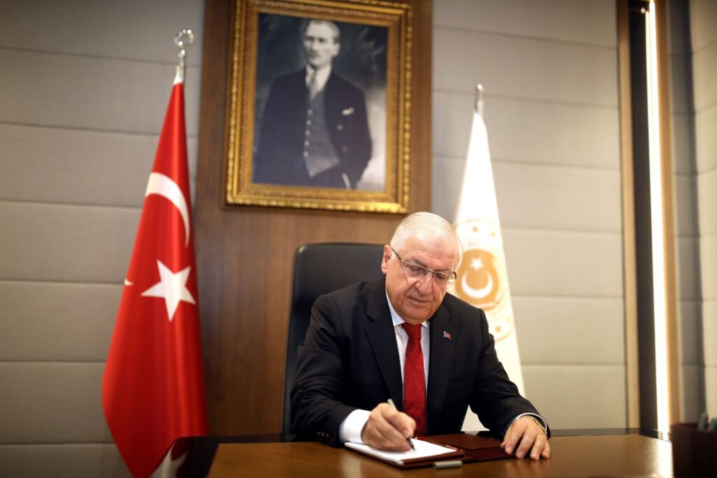 “Sizlerin Fedakârlıkları ve Cesareti Her Bir Silah Arkadaşım için İlham Kaynağıdır”