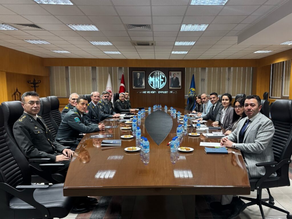 İsviçre Askerî Heyeti Makine ve Kimya Endüstrisini Ziyaret Etti