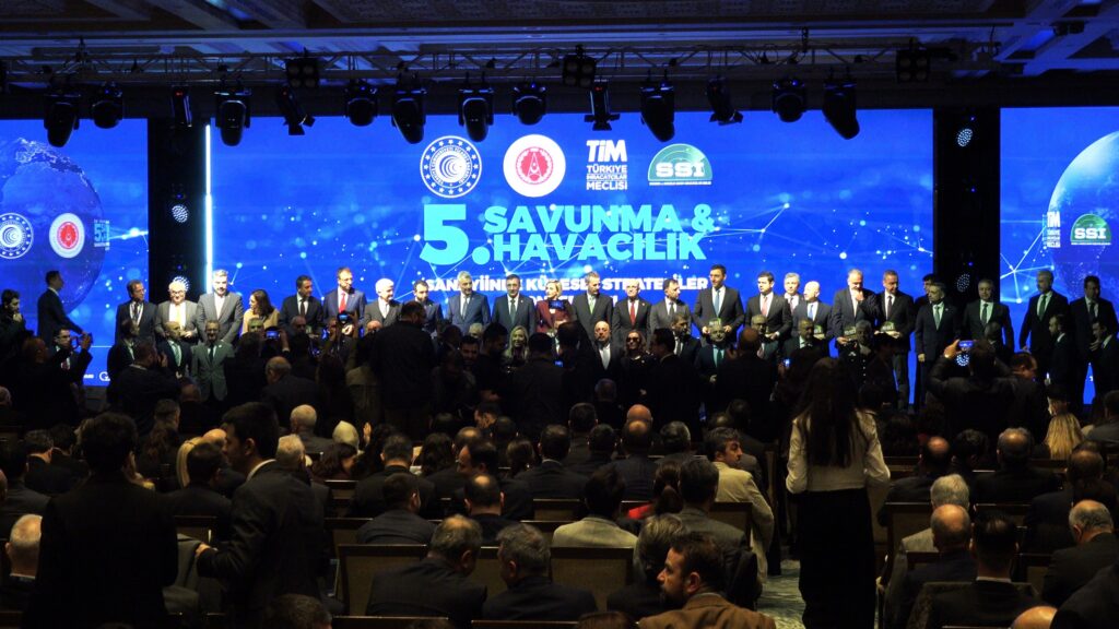 “AB Fonlarından Faydalanabilmek için Avrupa’daki Firmalarla Ortaklıklar Kurun, Mümkünse Avrupalı Şirketleri Satın Alın”
