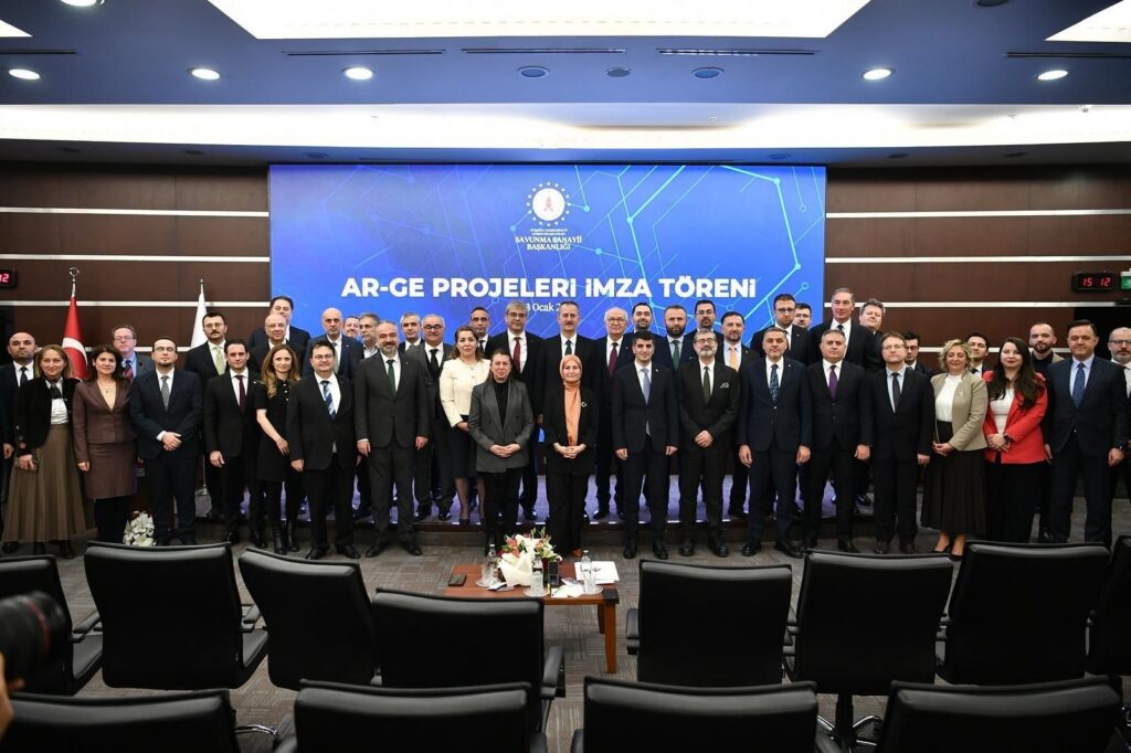 “Artık Üstünlük Sadece Mühimmatın Menzilinde Değil. Sensörün Gördüğünde, Ağın Taşıdığında, Yazılımın Karar Verdiğinde…”