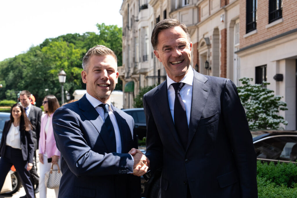 NATO Genel Sekreteri Mark Rutte, Macaristan Başbakanı Péter Magyar ile Ankara’da Yapılacak NATO Zirvesi Hazırlıklarını Görüştü