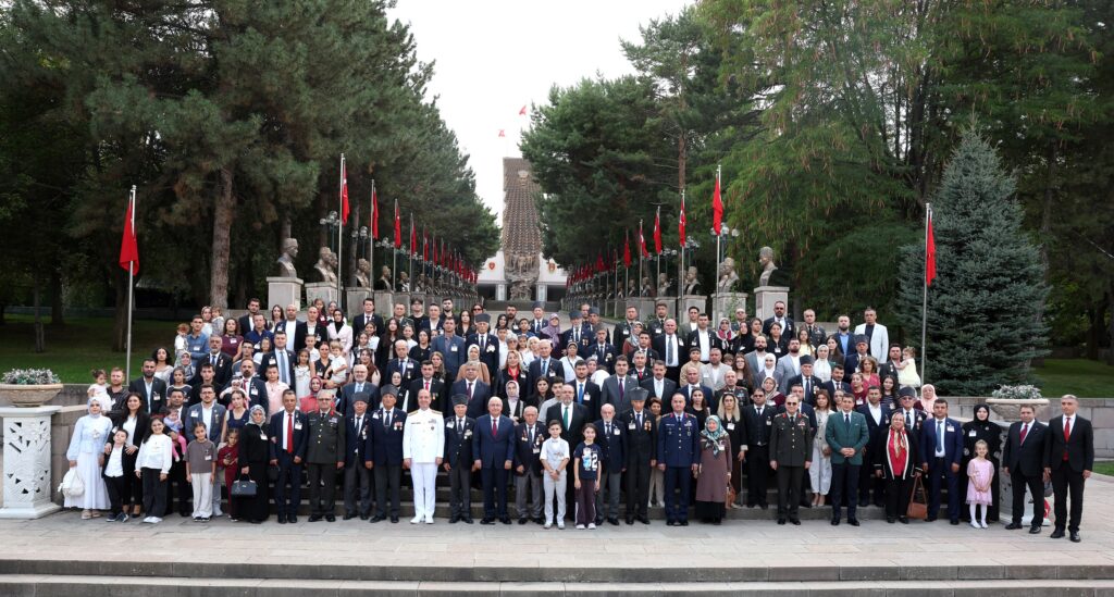 “Kırk Yılı Aşkın Süredir Enerjimizi, Kaynaklarımızı ve En Acısı Evlatlarımızı Bizden Alan Terör Belasından Tamamen Kurtulmak İçin…”